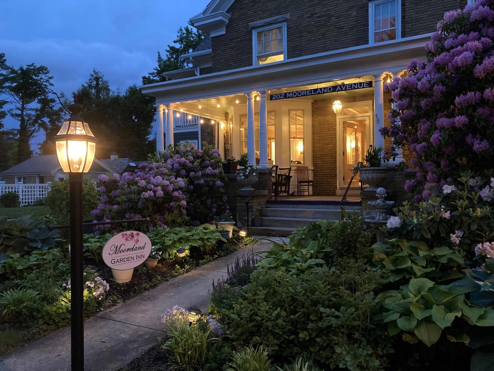 Mooreland Garden Inn Carlisle Exterior photo